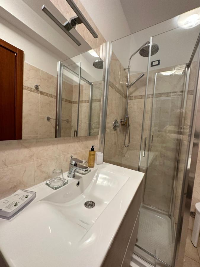 La Del Golfo Bed & Breakfast *